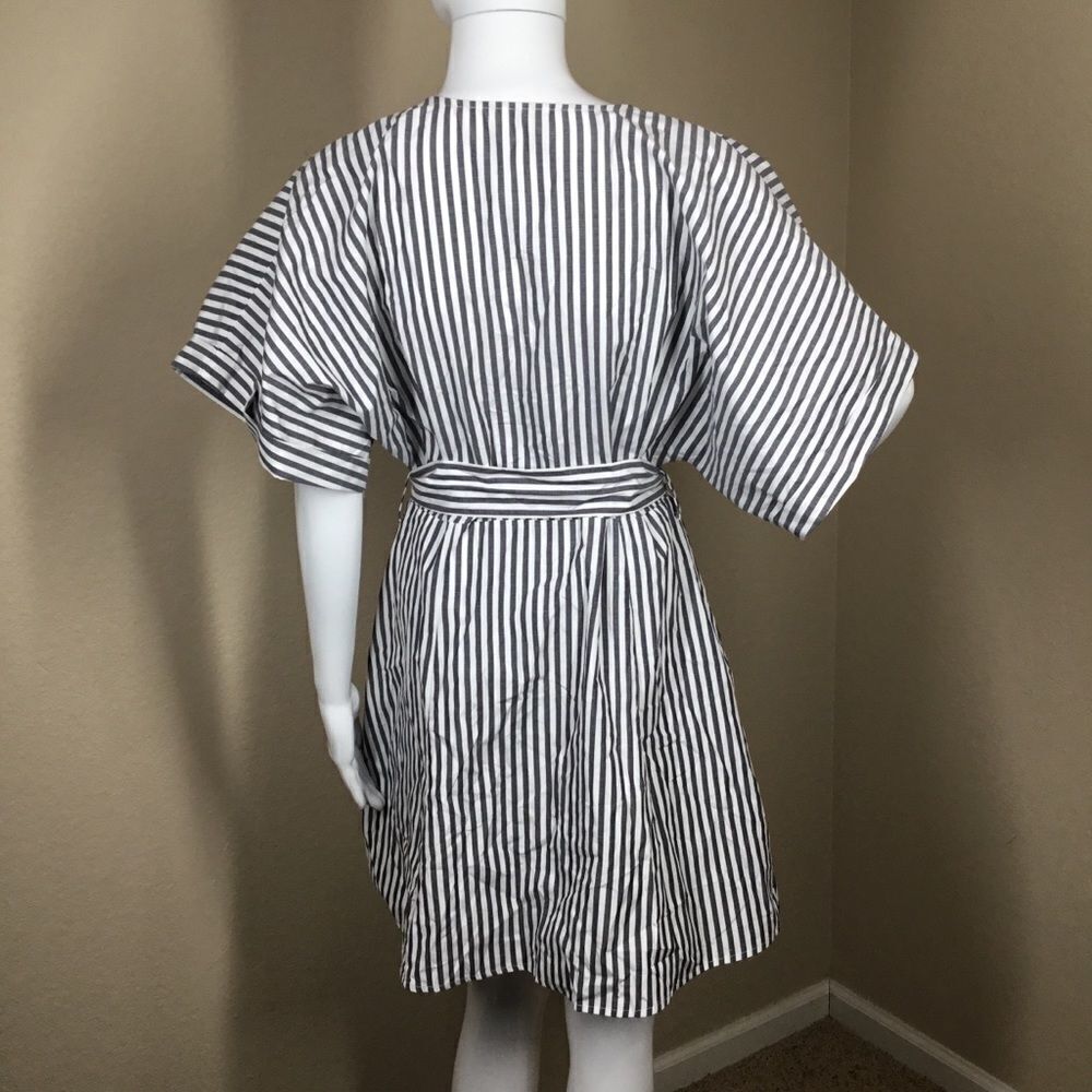 BP. Button Front Dress (H8) - Picture 3 of 7